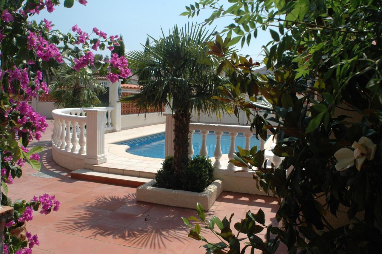 Villa Sol Ampuriabrava Exterior foto