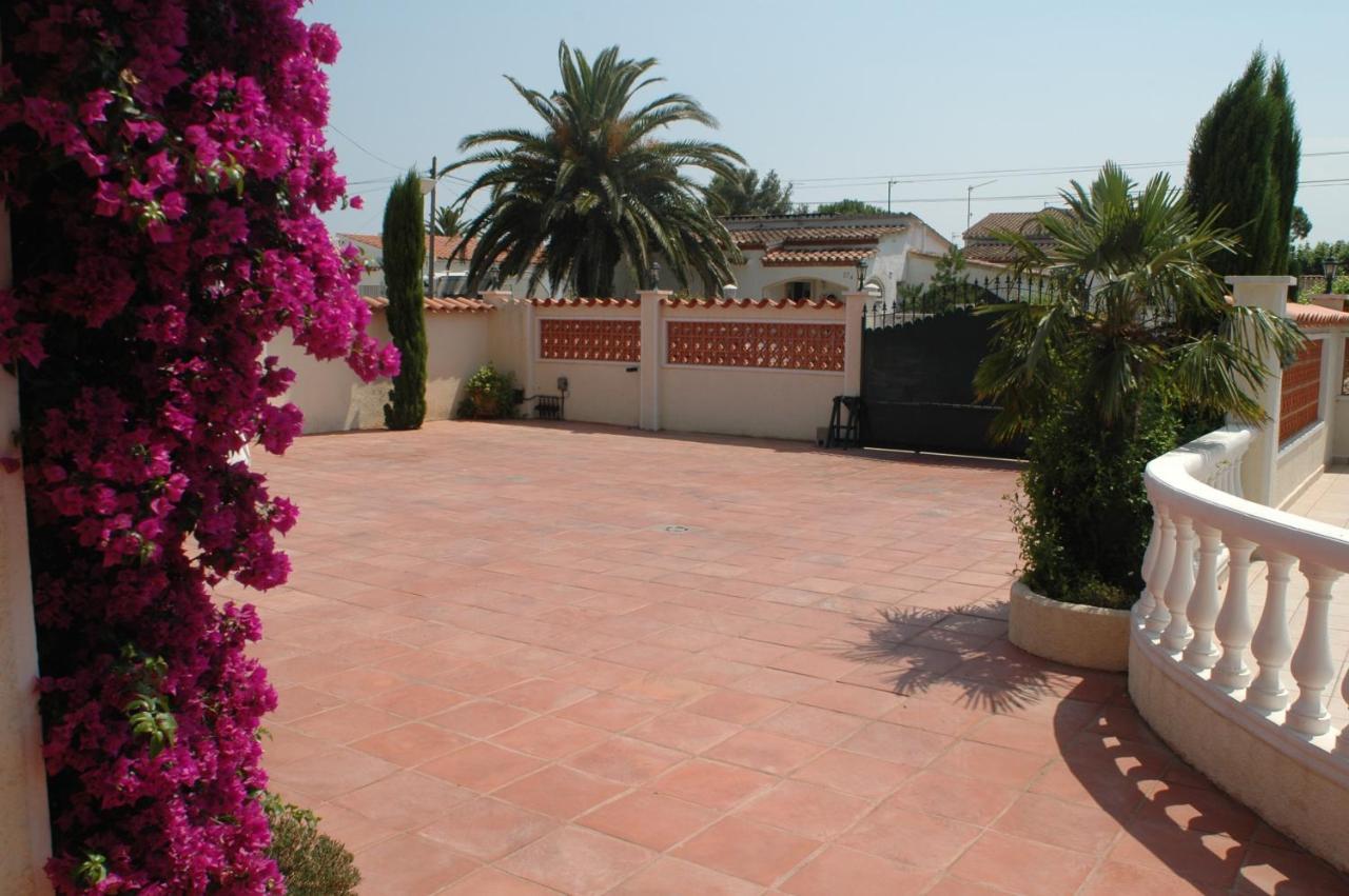 Villa Sol Ampuriabrava Exterior foto